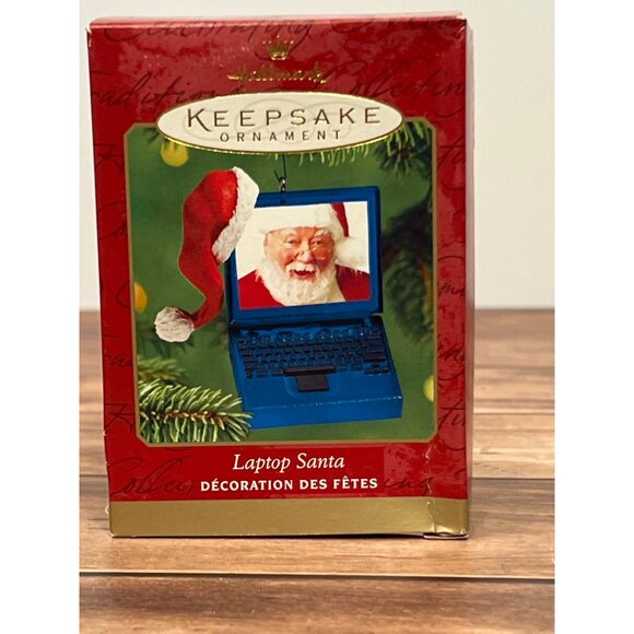 2001 HALLMARK KEEPSAKE ORNAMENT QX8972 LAPTOP SANTA - Picture 2 of 9